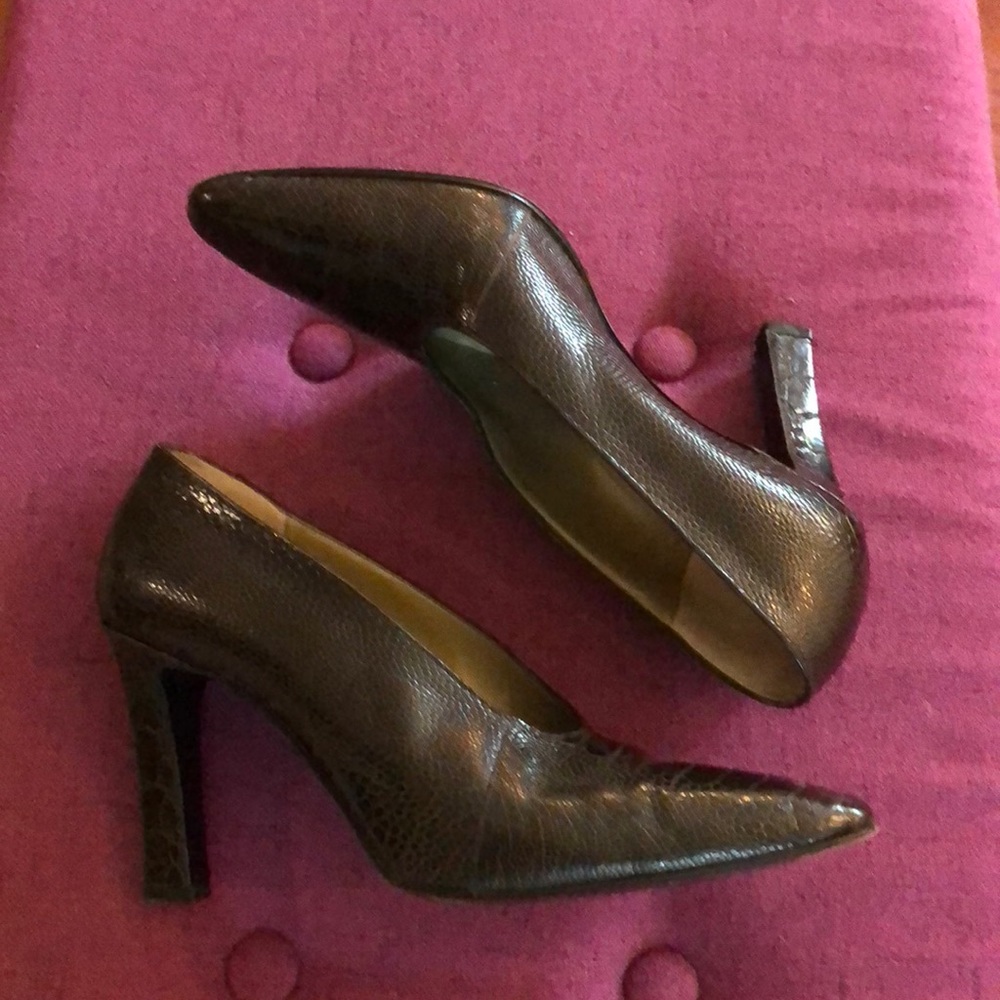 YSL Chocolate croc high vamp heels 6.5